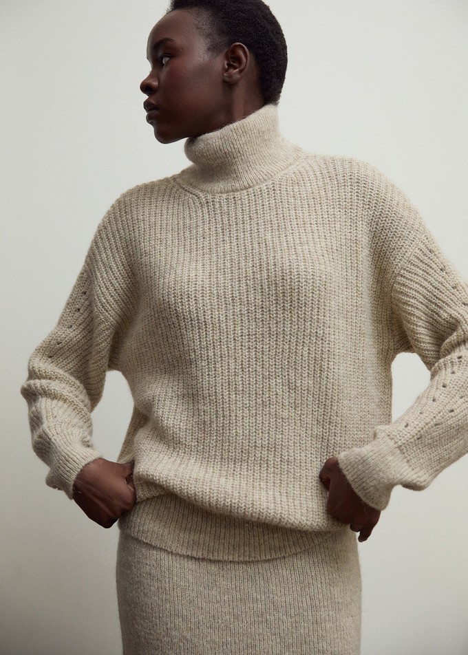 Soft knit pull over from Vanilia