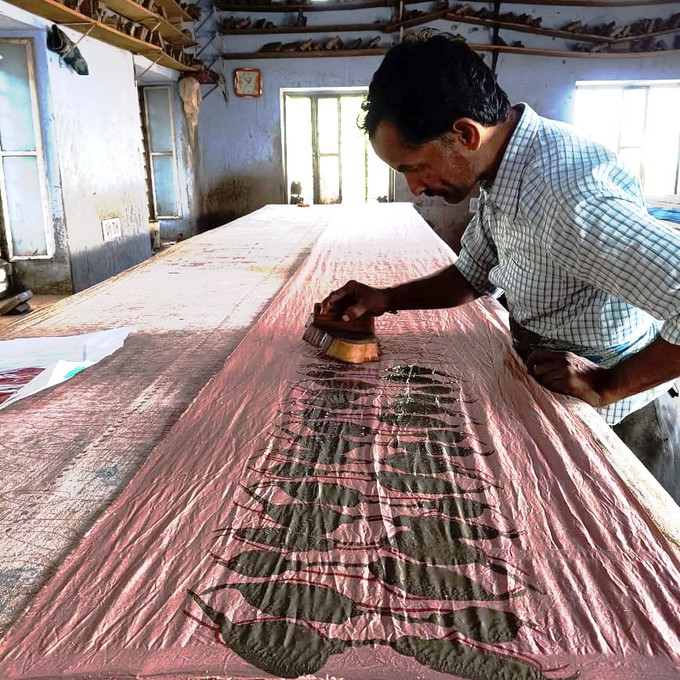 Zijden sjaal oudroze handmatig bedrukt from Via India