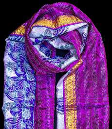 Kantha sjaal hergebruikte zijde Paars-Blauw met gouden rand via Via India