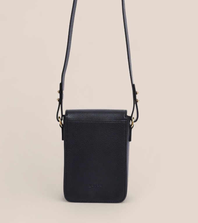 Luna Compact Vegan Bio-Based Bamboo Phone Bag in Black from Votch Luna Compact Vegan Bio-Based Bamboo Phone Bag in Black from Votch