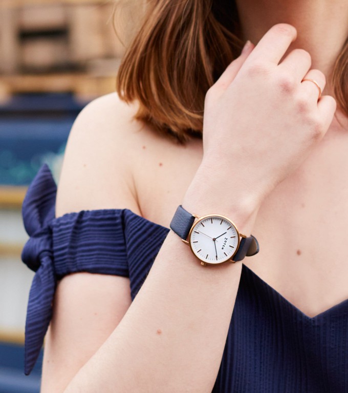 Rose Gold & Navy Watch | Moment from Votch