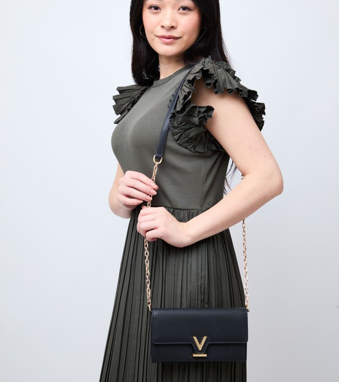 Luella Vegan Bio-Based Bamboo Leather Chain Purse in Black from Votch