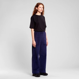 Broek Vara Corduroy Navy from WANDERWOOD