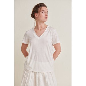 T-Shirt Joline V-neck Off White from WANDERWOOD