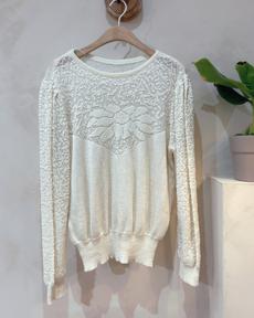 Vintage Trui Flower Offwhite via WANDERWOOD