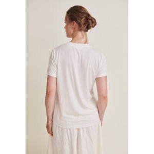 T-Shirt Joline V-neck Off White from WANDERWOOD