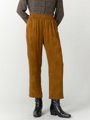 sandalwood Luxurious Everyday Pants from Yahmo