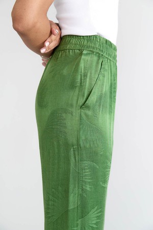 matcha Luxurious Everyday Pants from Yahmo