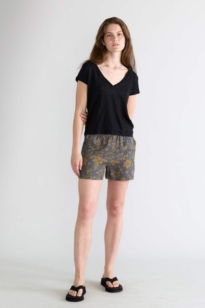 ikebana Lightweight Travel Shorts from Yahmo