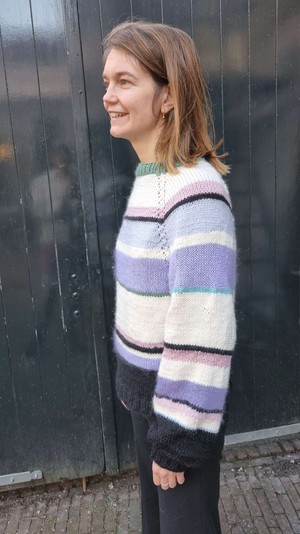 HANDKNITTED SWEATER PASTEL from ZWAAN