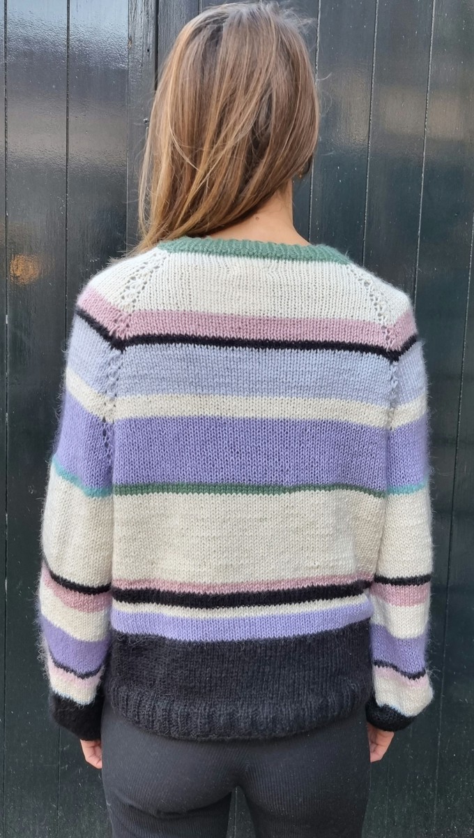 HANDKNITTED SWEATER PASTEL from ZWAAN