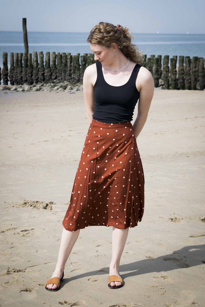 DANCE wrap skirt dot from ZWAAN